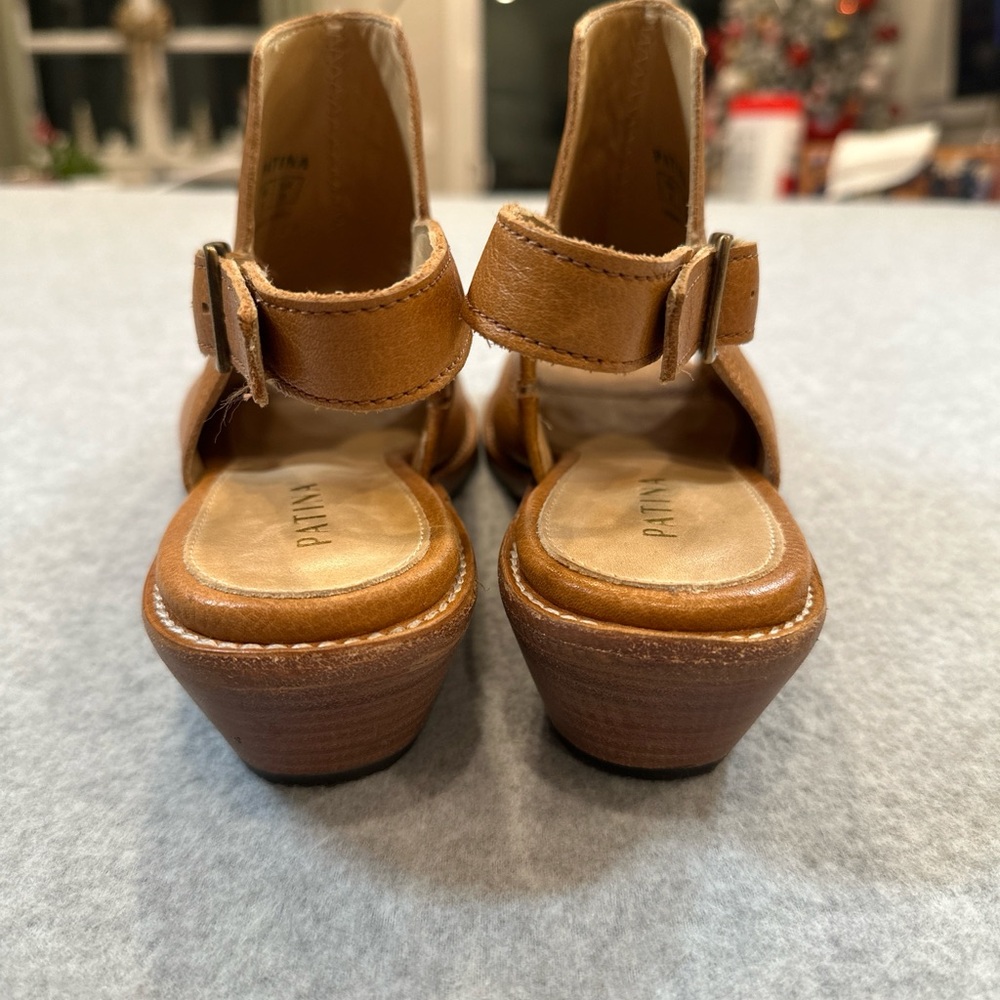 Patina Leather Sandals - Picture 6 of 8